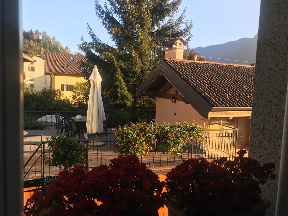 Casa Rosella Apartment Bezzecca Bagian luar foto